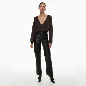 EUC Wilfred Aritzia The Melina Pant Black Faux Leather Pant 4